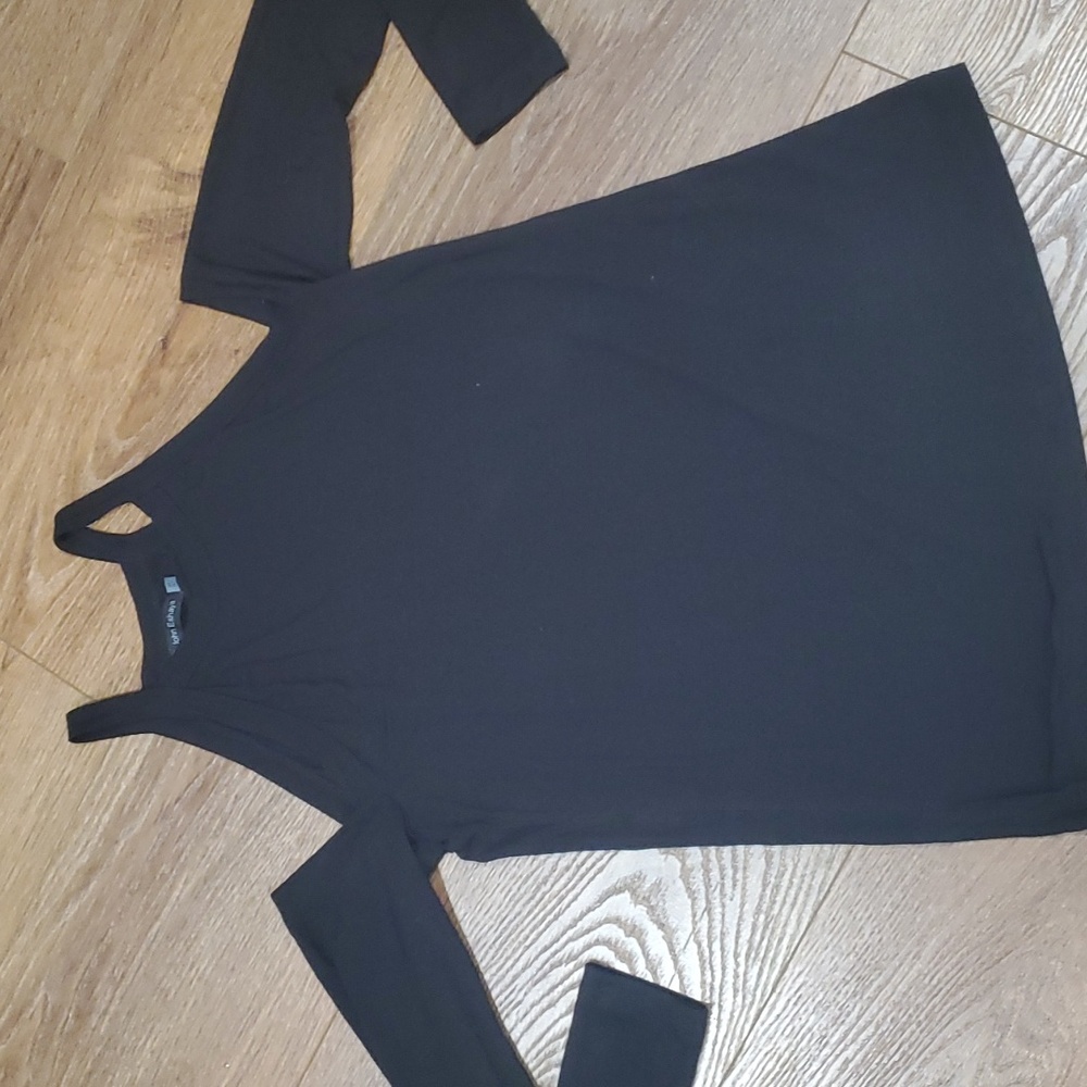 JET JOHN ESHAYA COLD SHOULDER LONG SLEEVE TSHIRT.... #5092